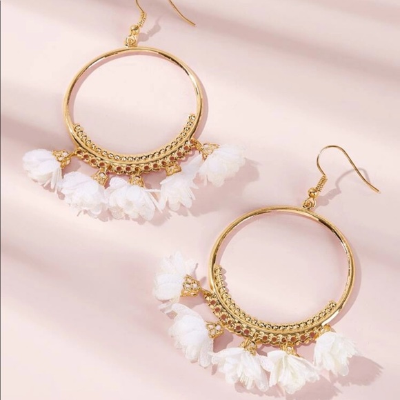 Other - New Floral hoop earrings